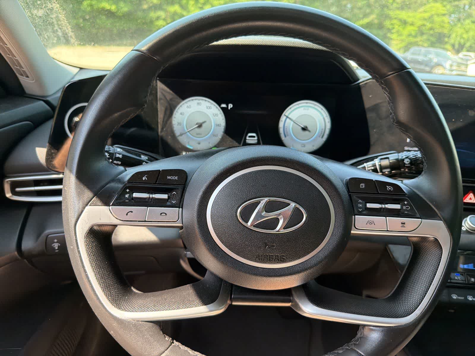 Thumbnail: 2023 Hyundai Elantra - 21