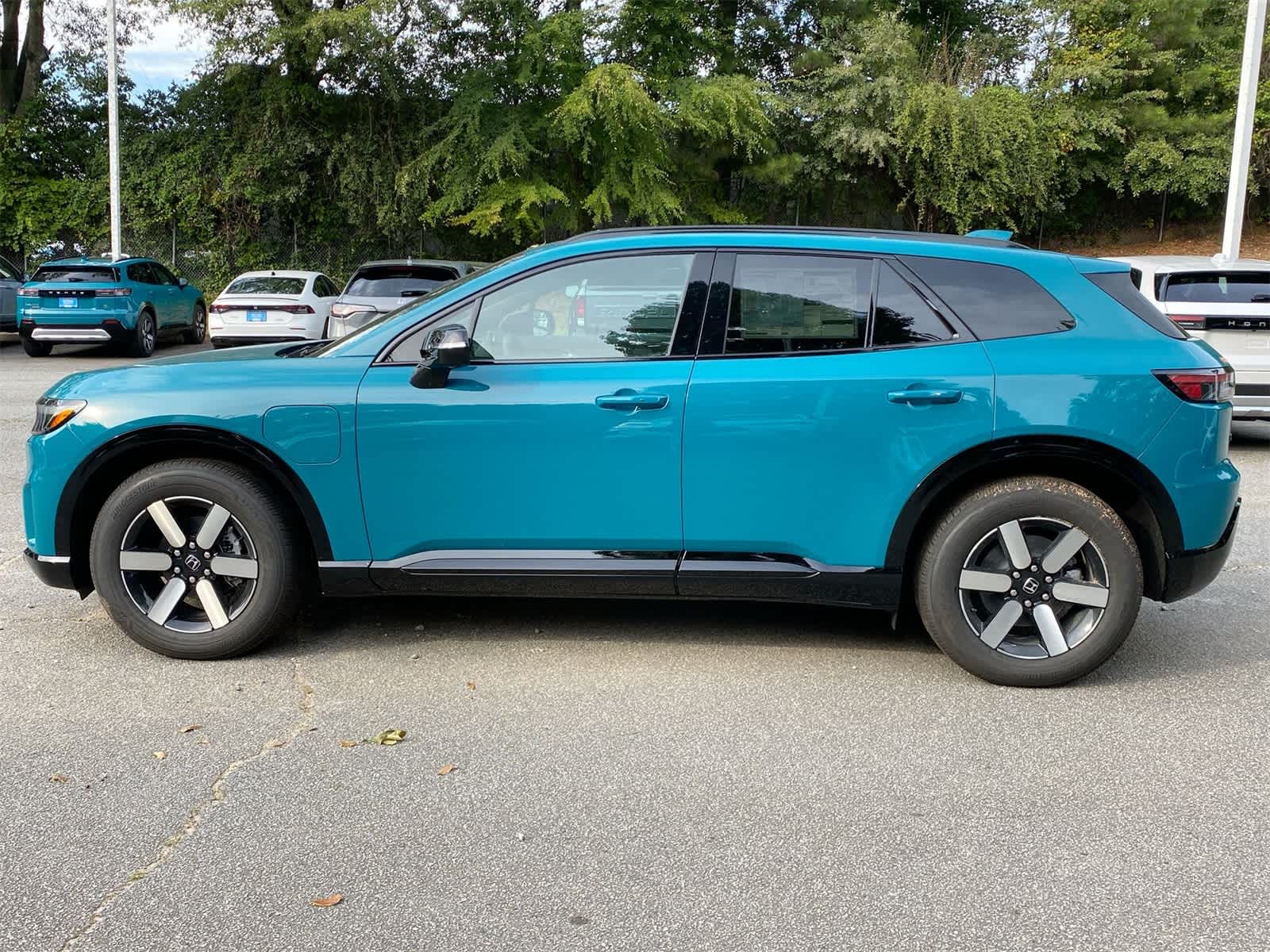 2025 Honda Prologue Touring photo 2