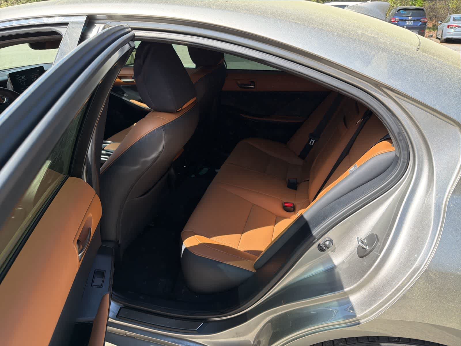 Thumbnail: 2023 Lexus IS - 15