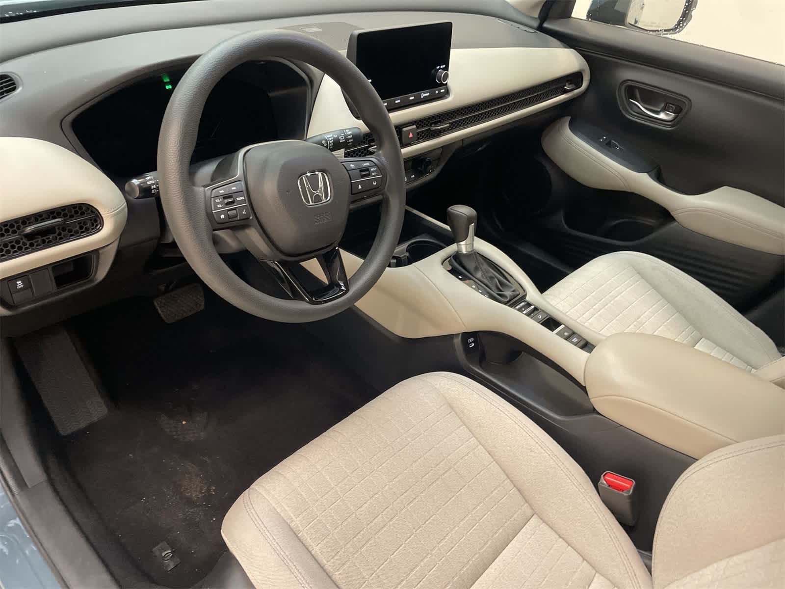 Thumbnail: 2024 Honda HR-V - 2