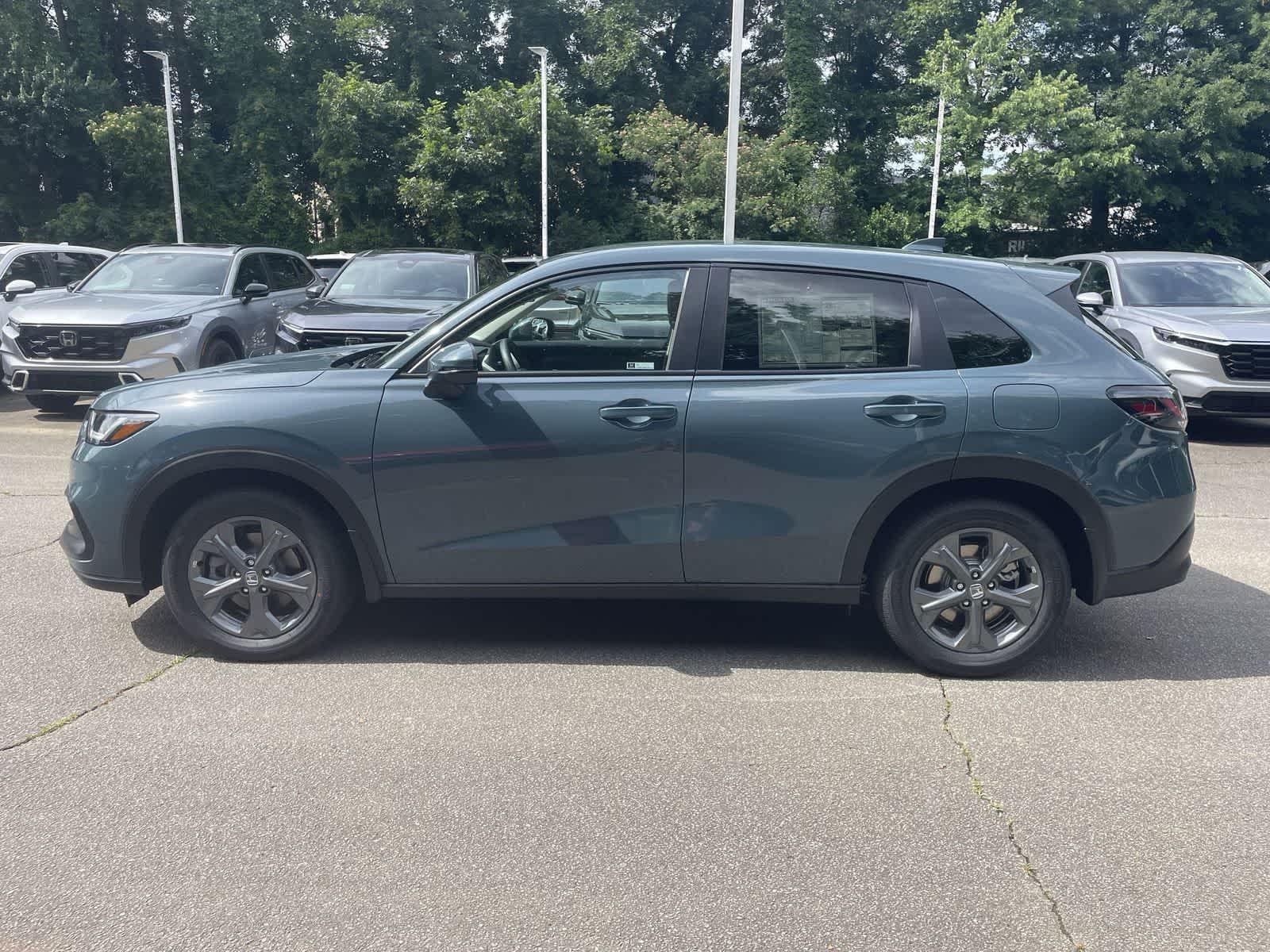 Thumbnail: 2027 Honda HR-V - 2