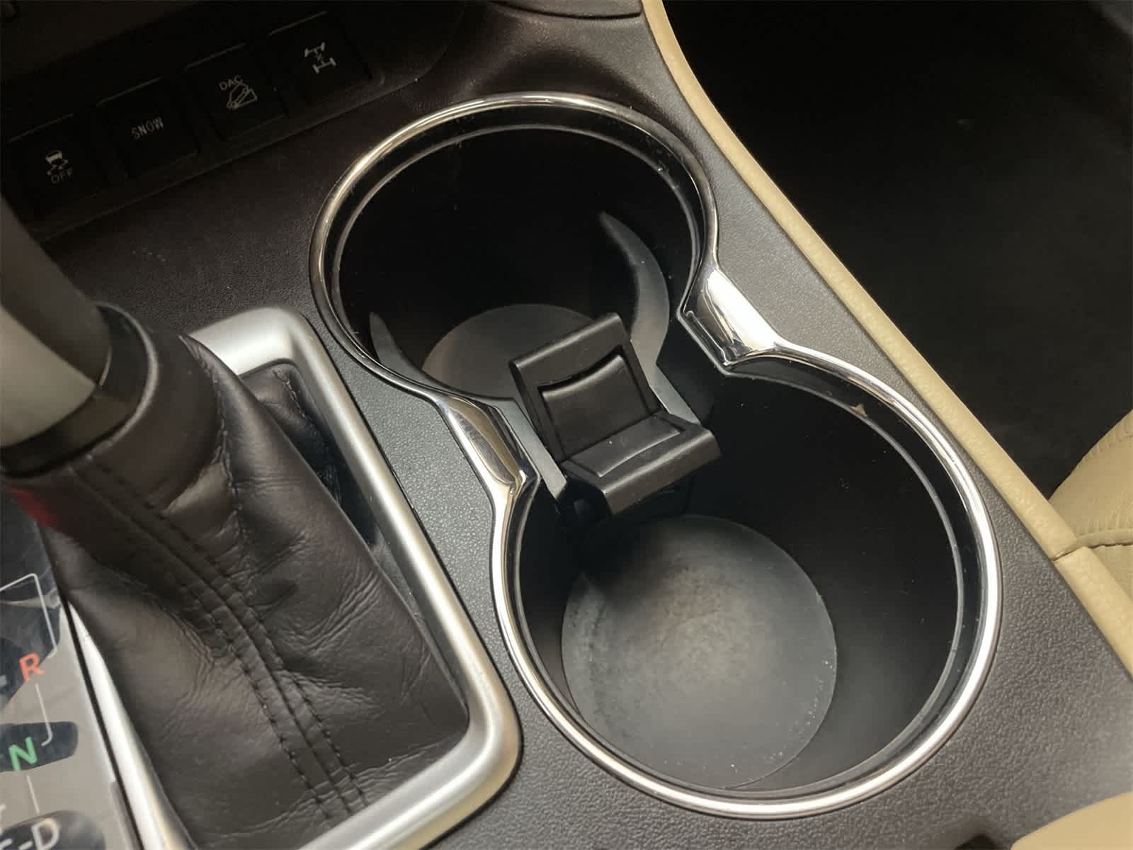 Thumbnail: 2017 Toyota Highlander - 11