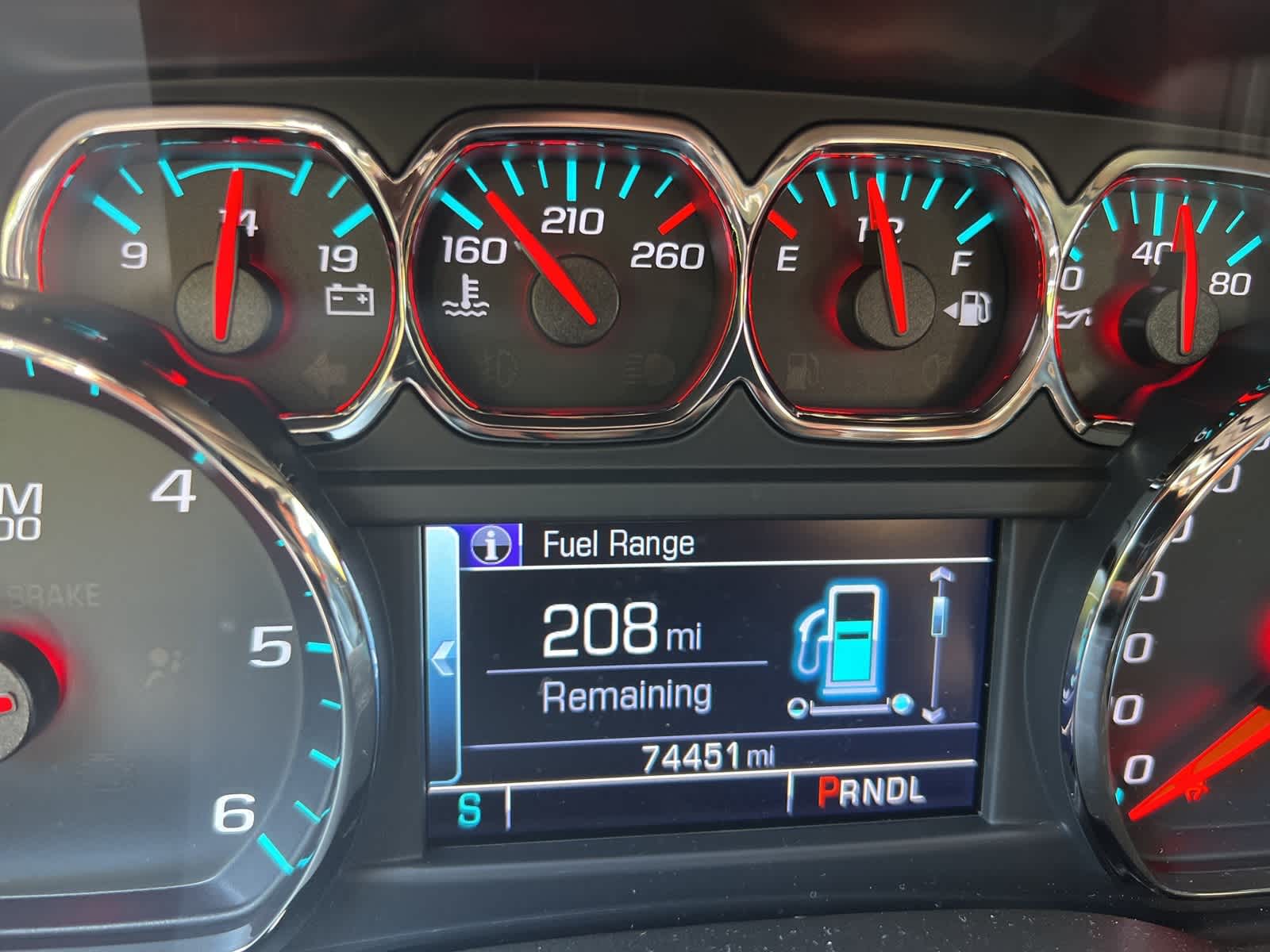 2018 Chevrolet Tahoe LS photo 2