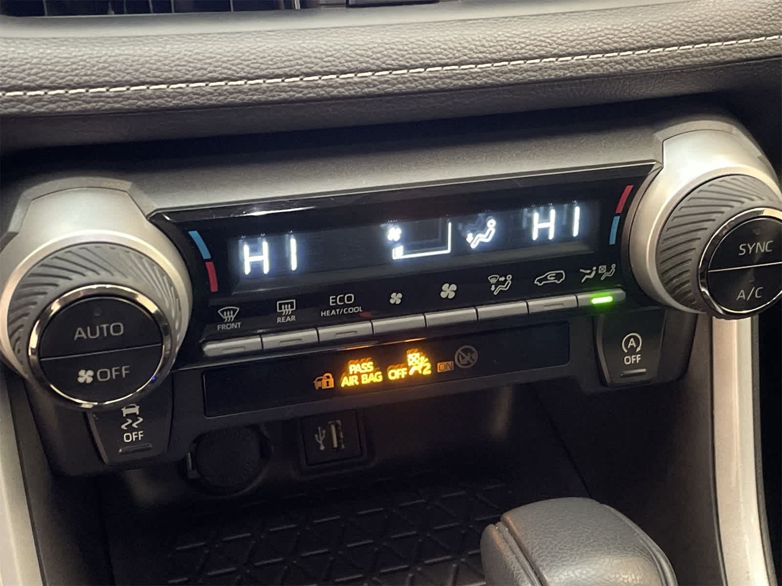 Thumbnail: 2023 Toyota RAV4 - 28