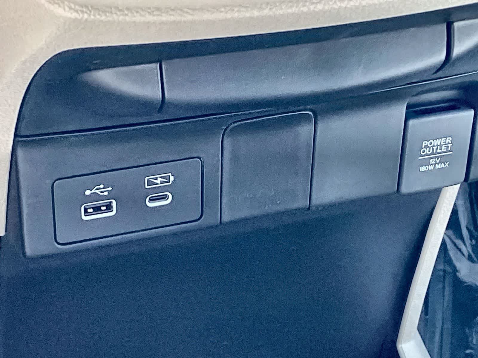 Thumbnail: 2026 Honda Odyssey - 17