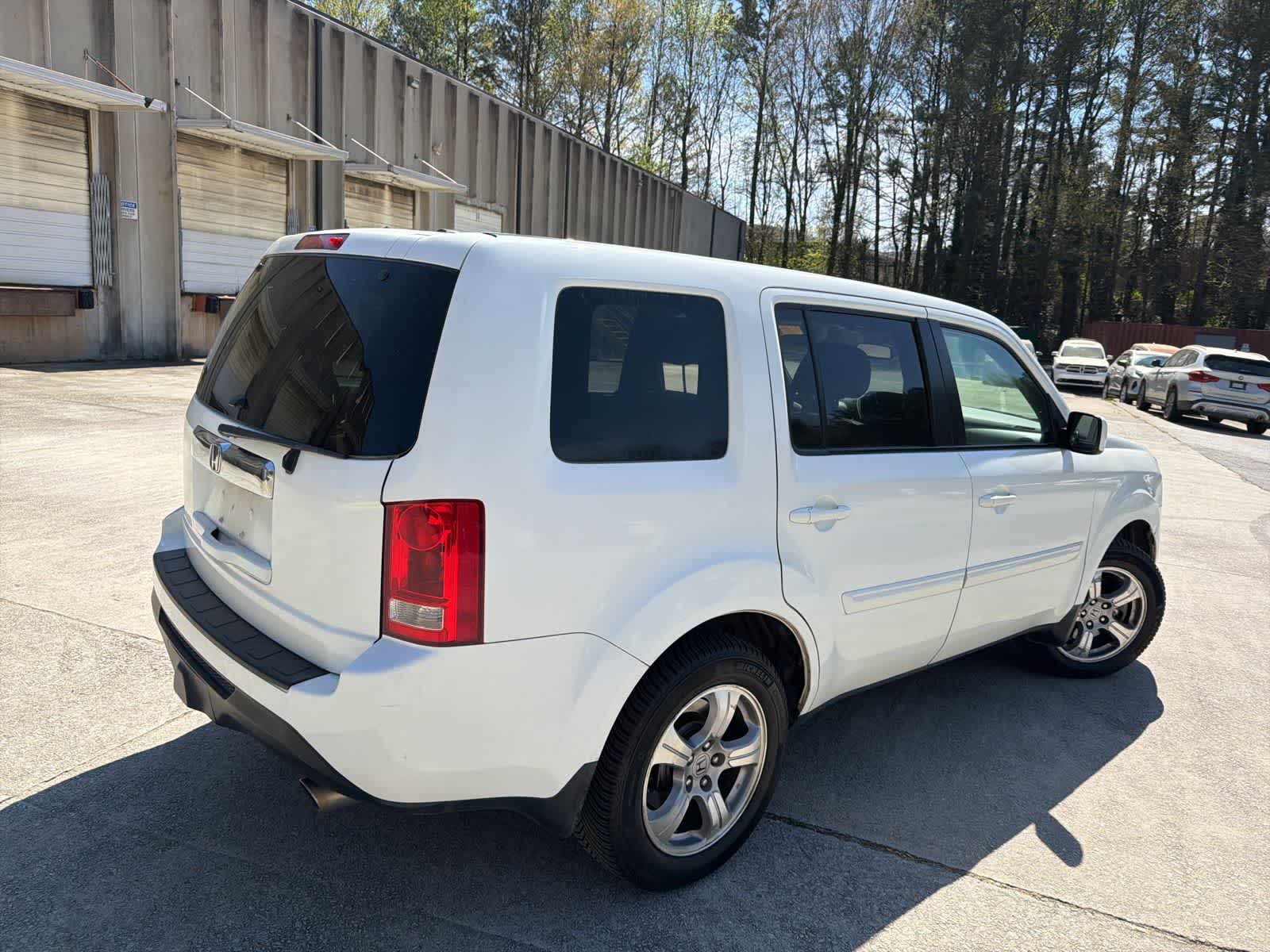 Thumbnail: 2015 Honda Pilot - 10