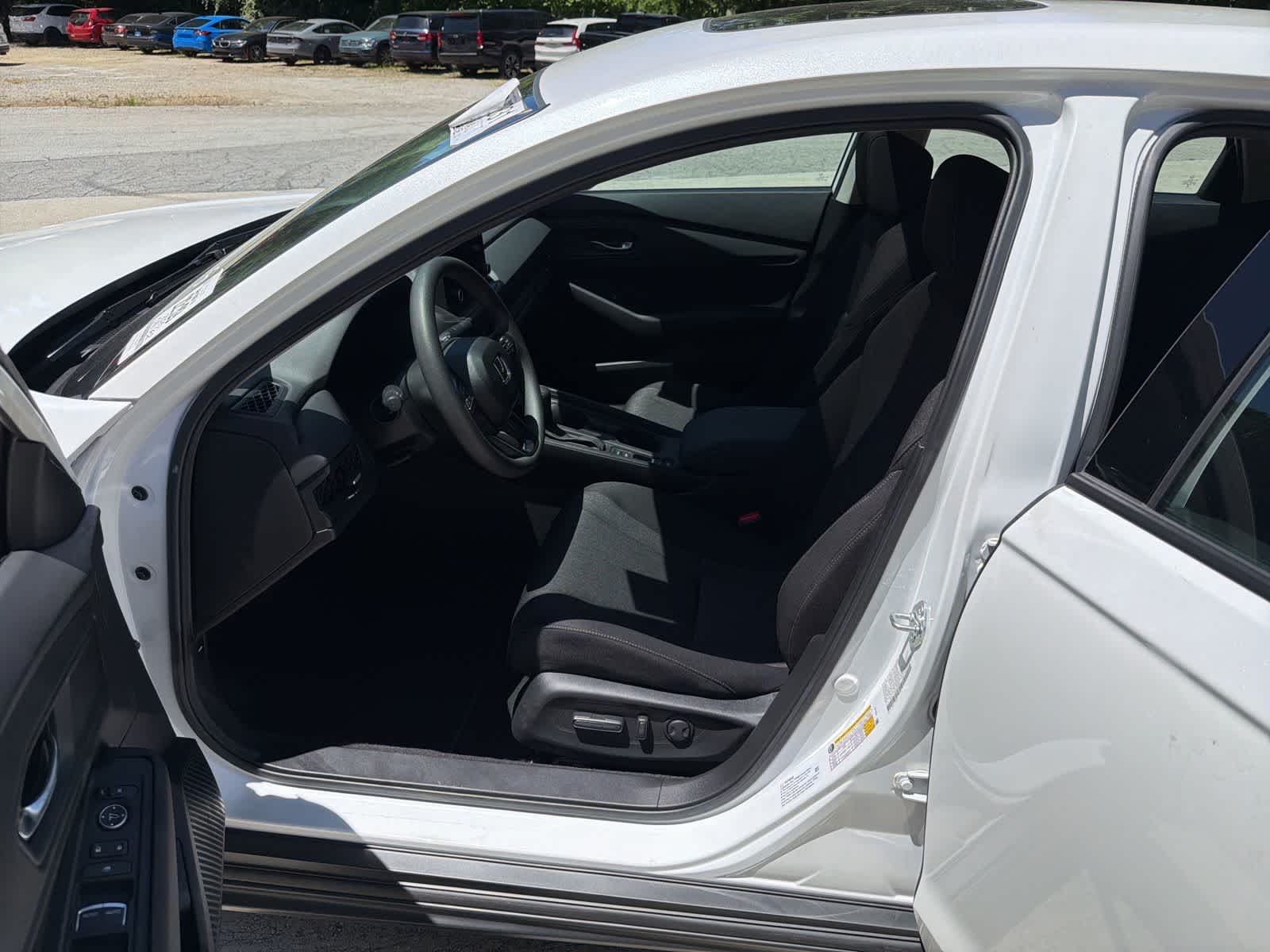 Thumbnail: 2025 Honda Accord - 17