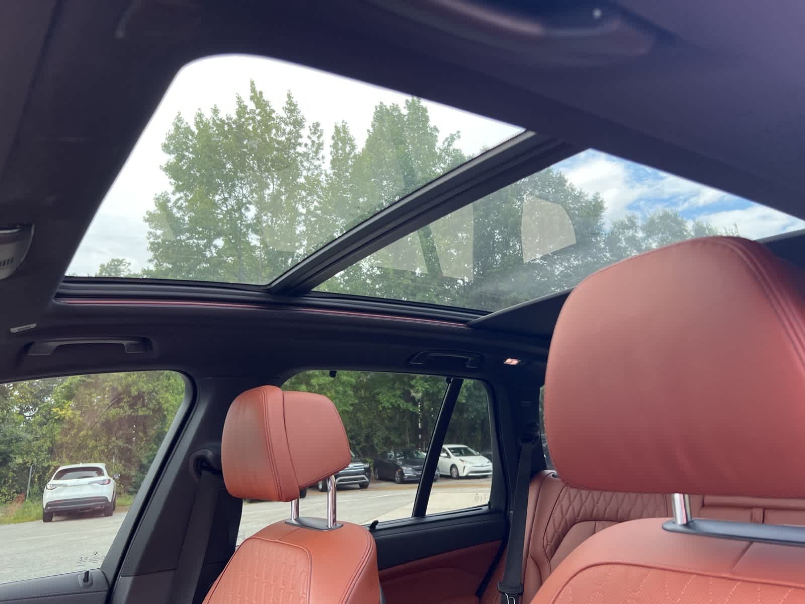 Thumbnail: 2022 BMW X5 - 23