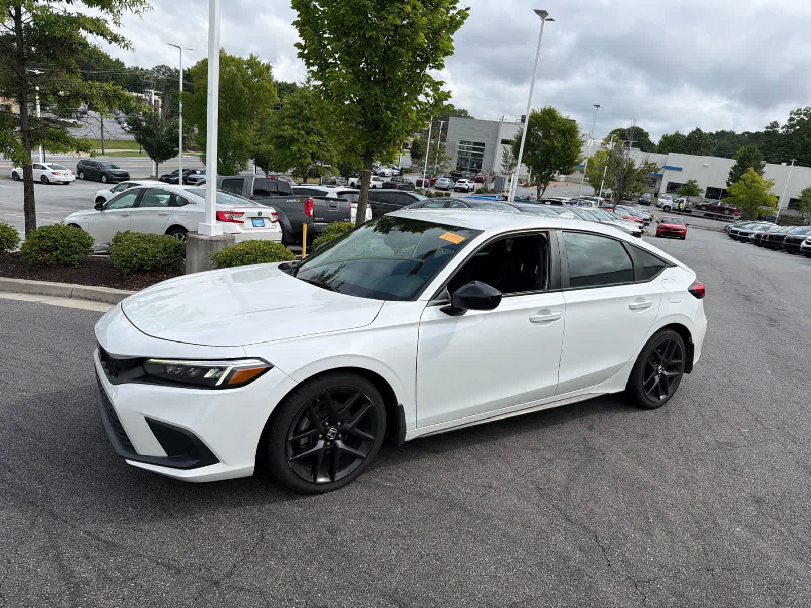 Thumbnail: 2022 Honda Civic - 4