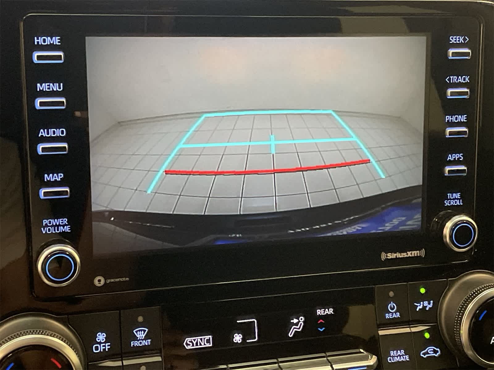 Thumbnail: 2022 Toyota Highlander - 3