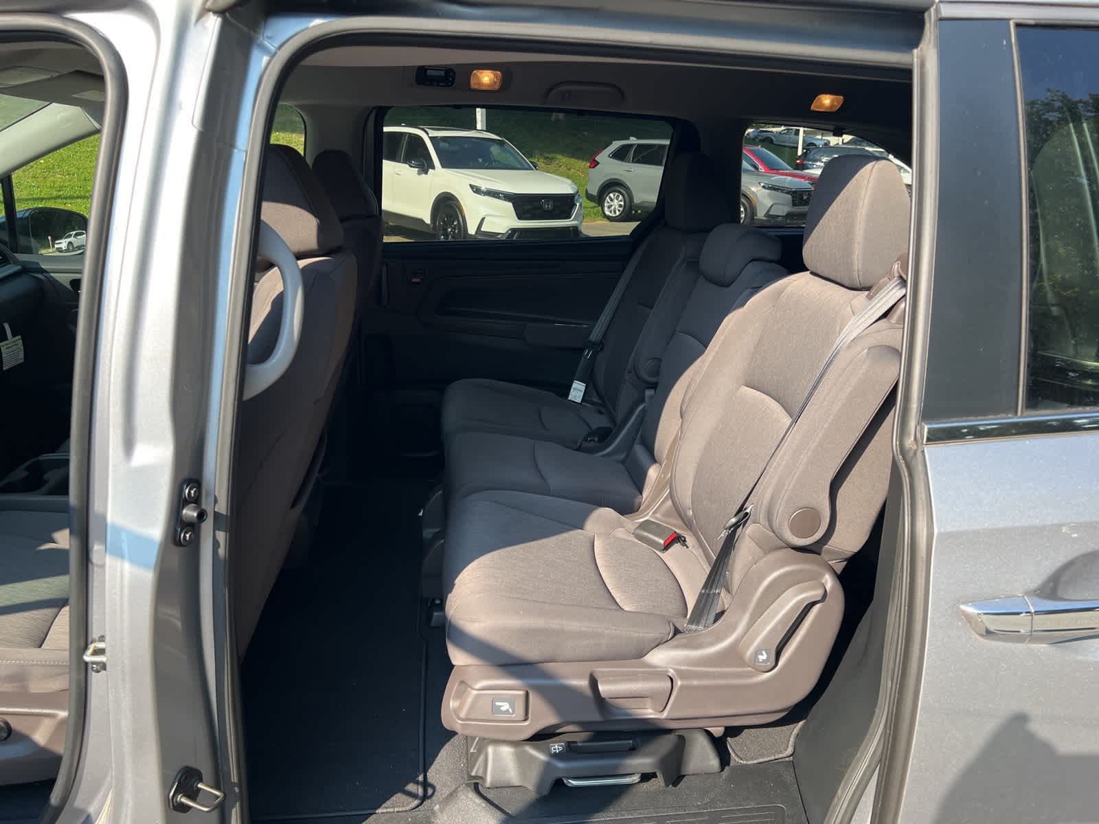 Thumbnail: 2020 Honda Odyssey - 14