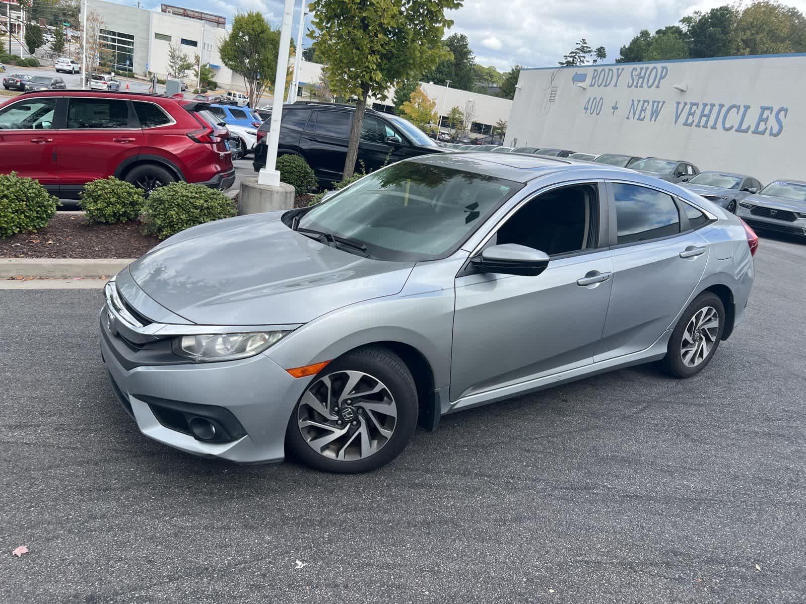 Thumbnail: 2016 Honda Civic - 4