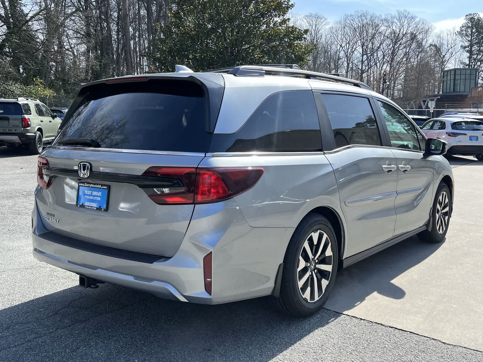 Thumbnail: 2026 Honda Odyssey - 4