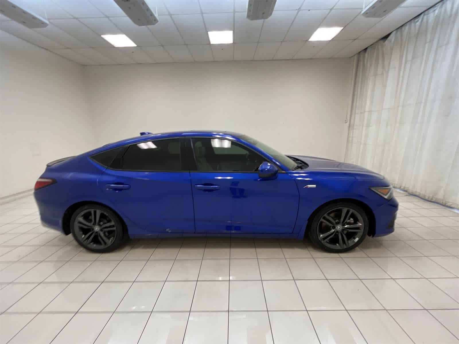 Thumbnail: 2023 Acura Integra - 26