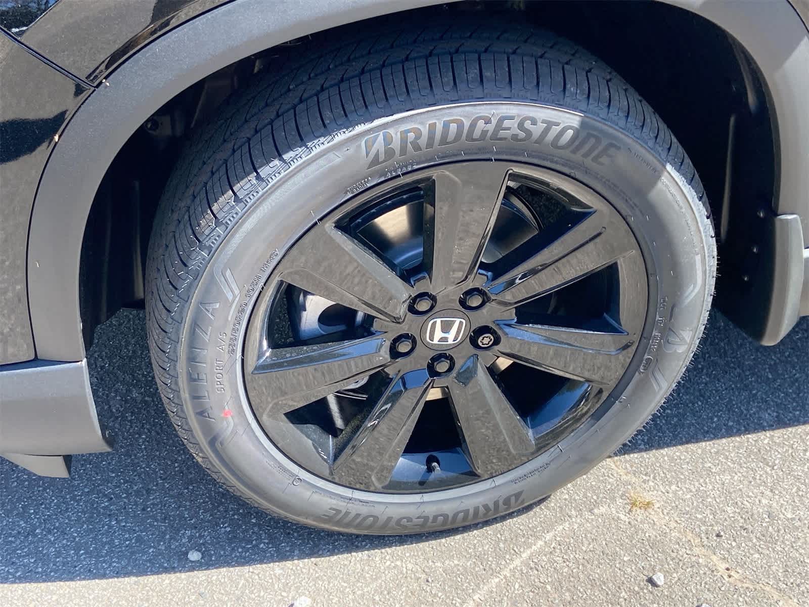 2025 Honda Pilot Black Edition 7