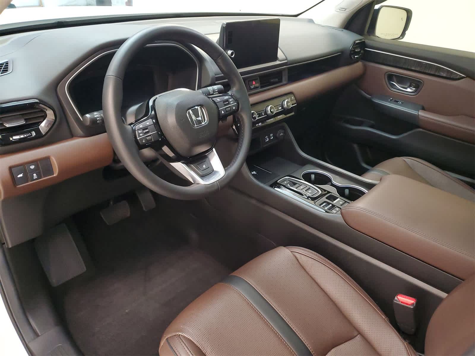 Thumbnail: 2025 Honda Pilot - 2