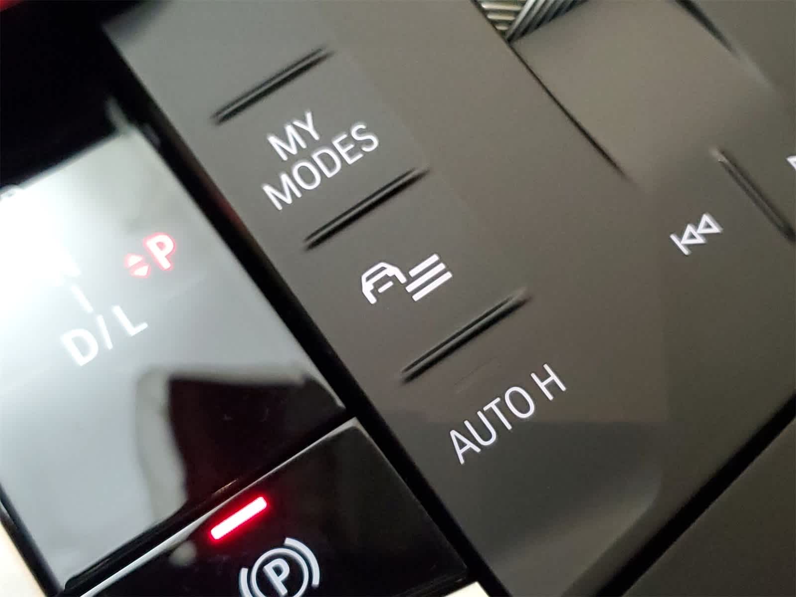 Thumbnail: 2025 BMW X1 - 34