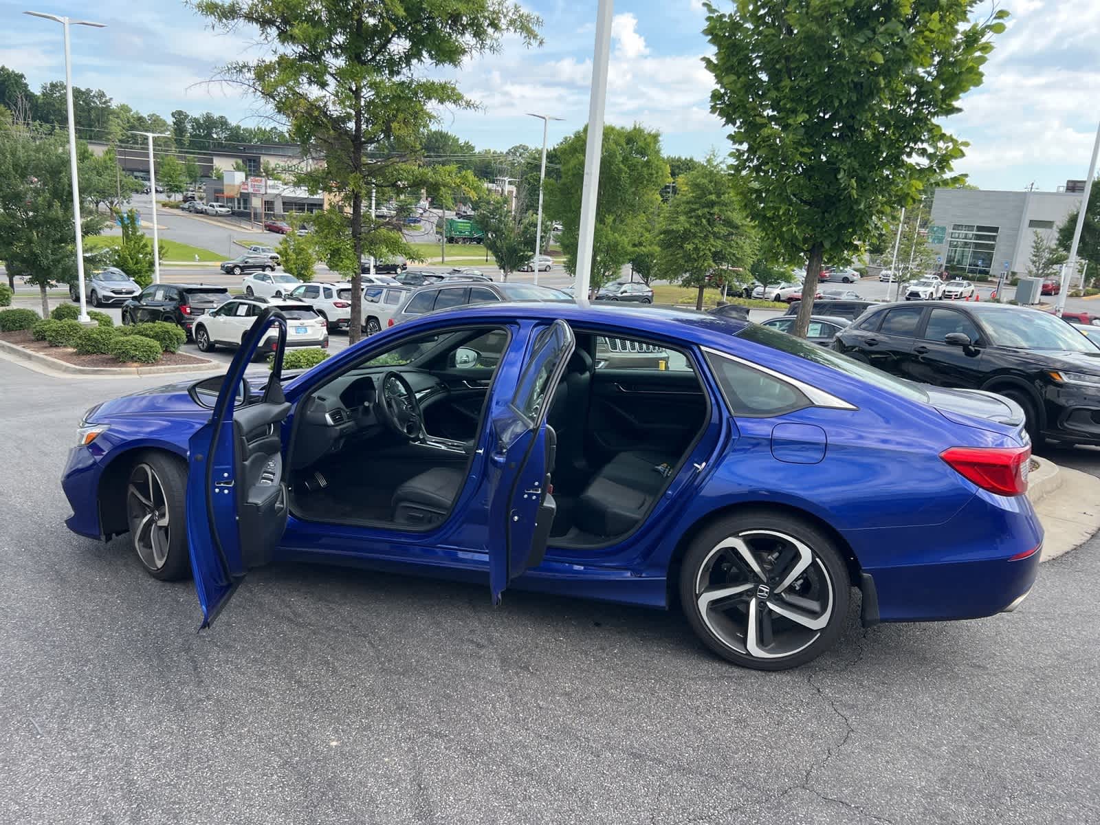 Thumbnail: 2022 Honda Accord - 19