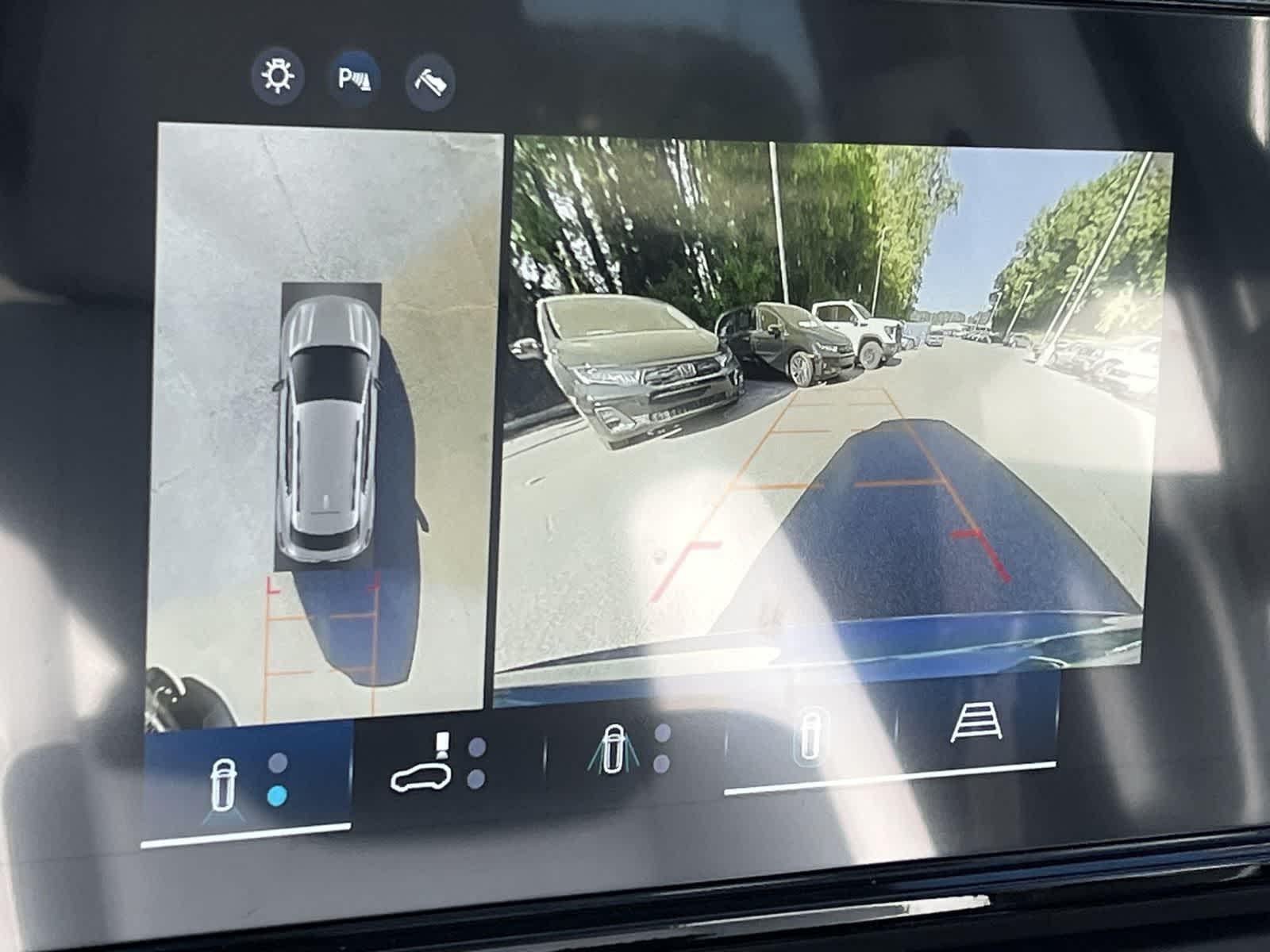 Thumbnail: 2026 Honda Prologue - 16