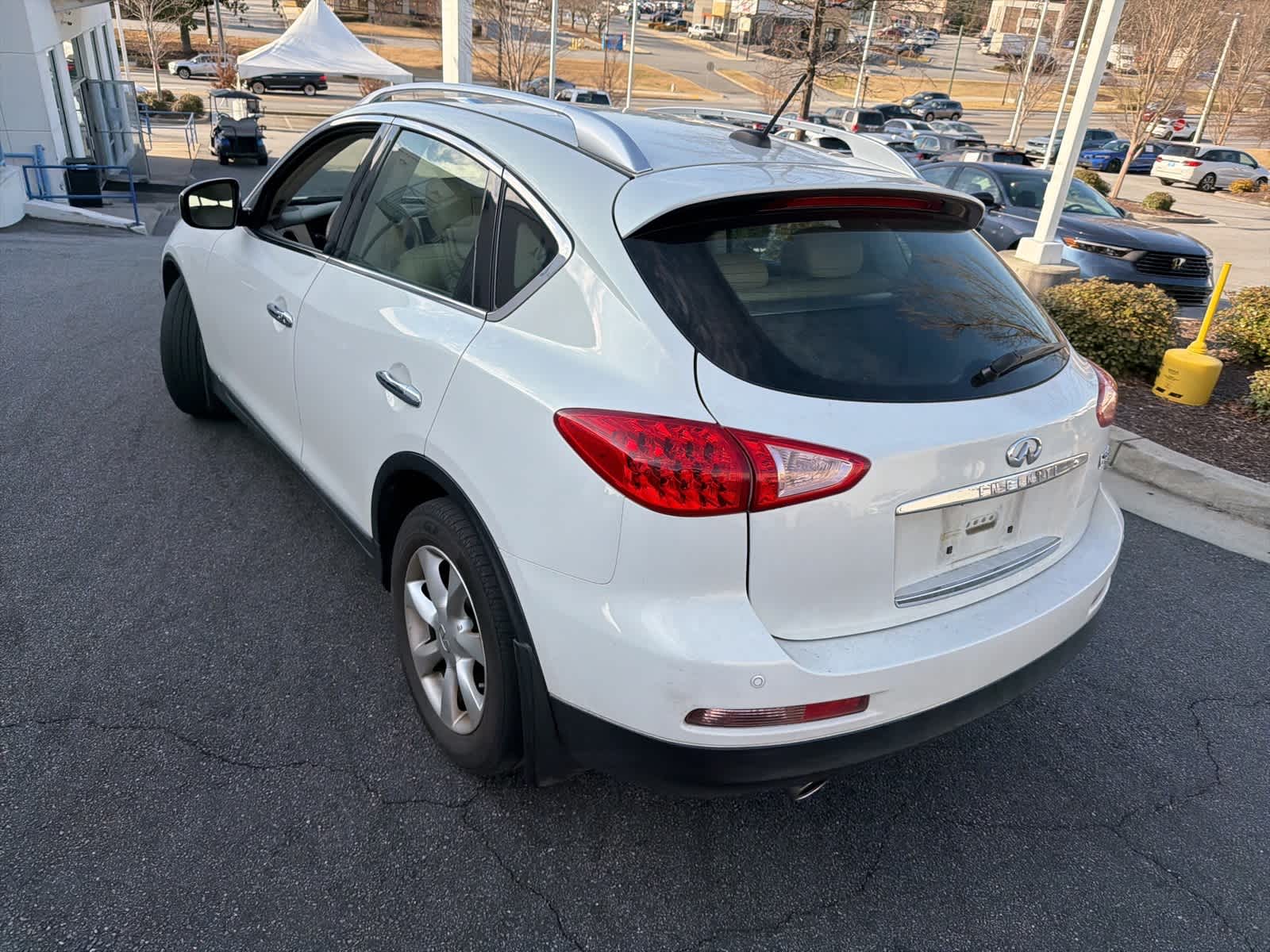 Thumbnail: 2009 INFINITI EX35 - 8