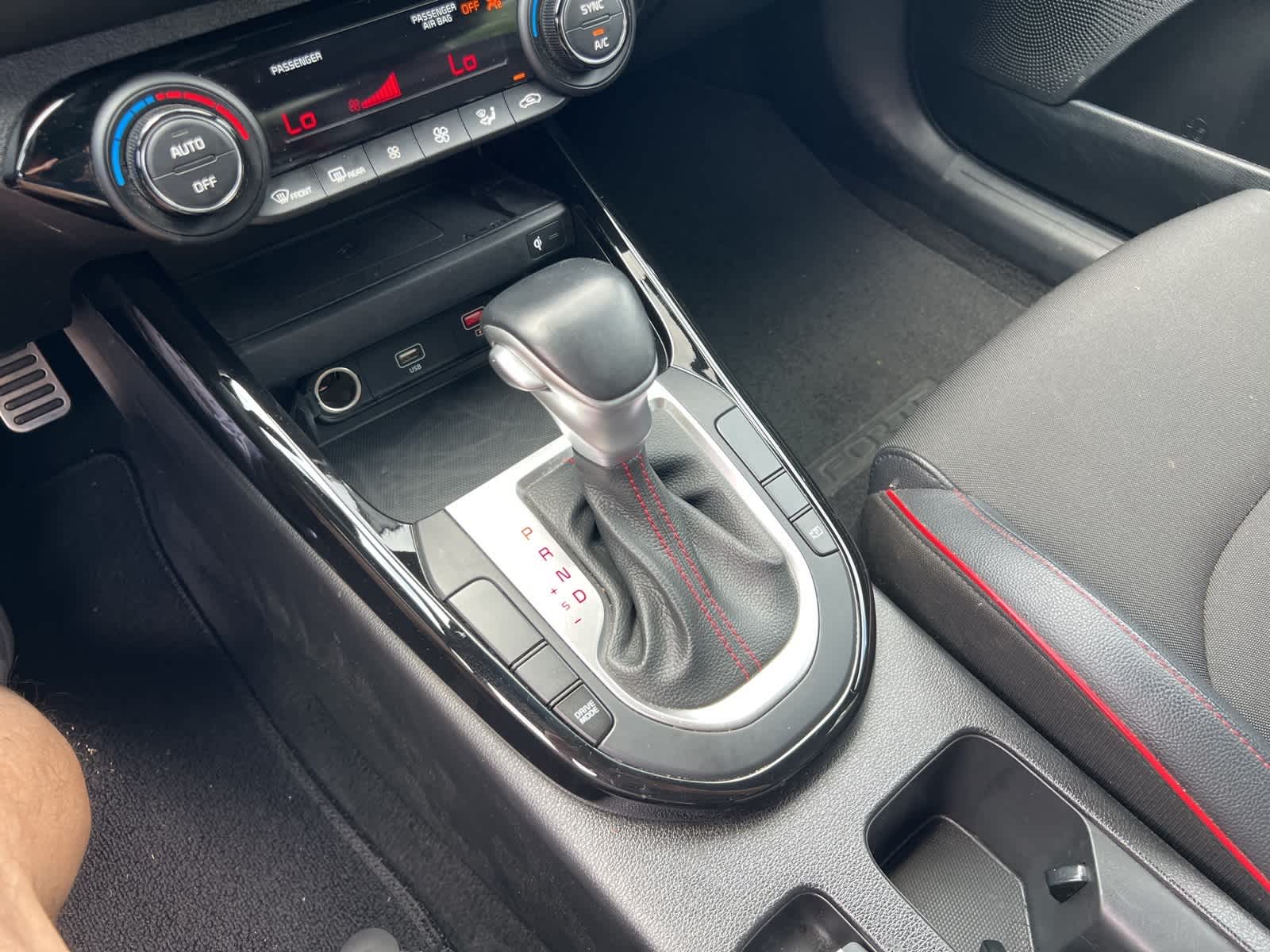 Thumbnail: 2023 Kia Forte - 20