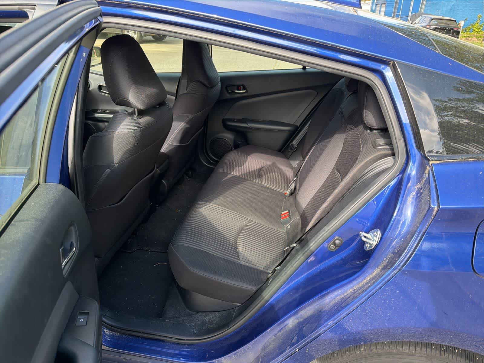 Thumbnail: 2018 Toyota Prius - 15