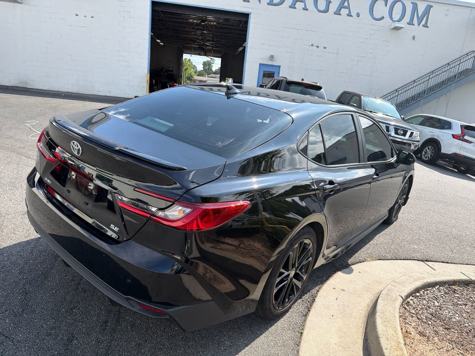 Thumbnail: 2025 Toyota Camry - 12