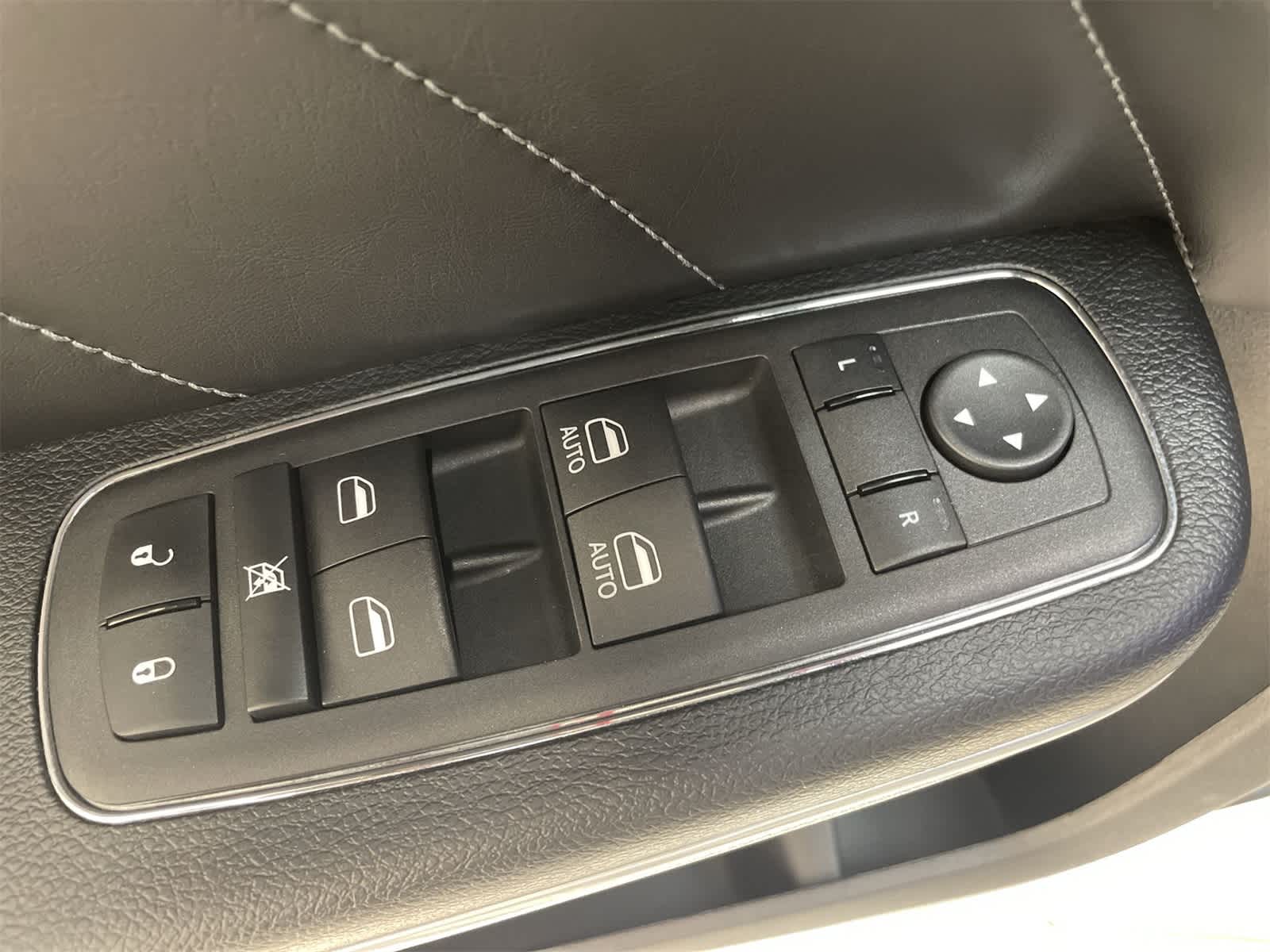 Thumbnail: 2023 Dodge Charger - 16