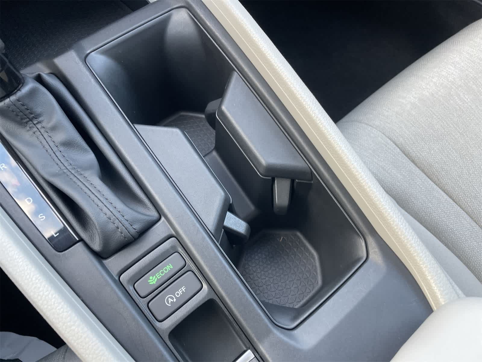 Thumbnail: 2025 Honda Accord - 10