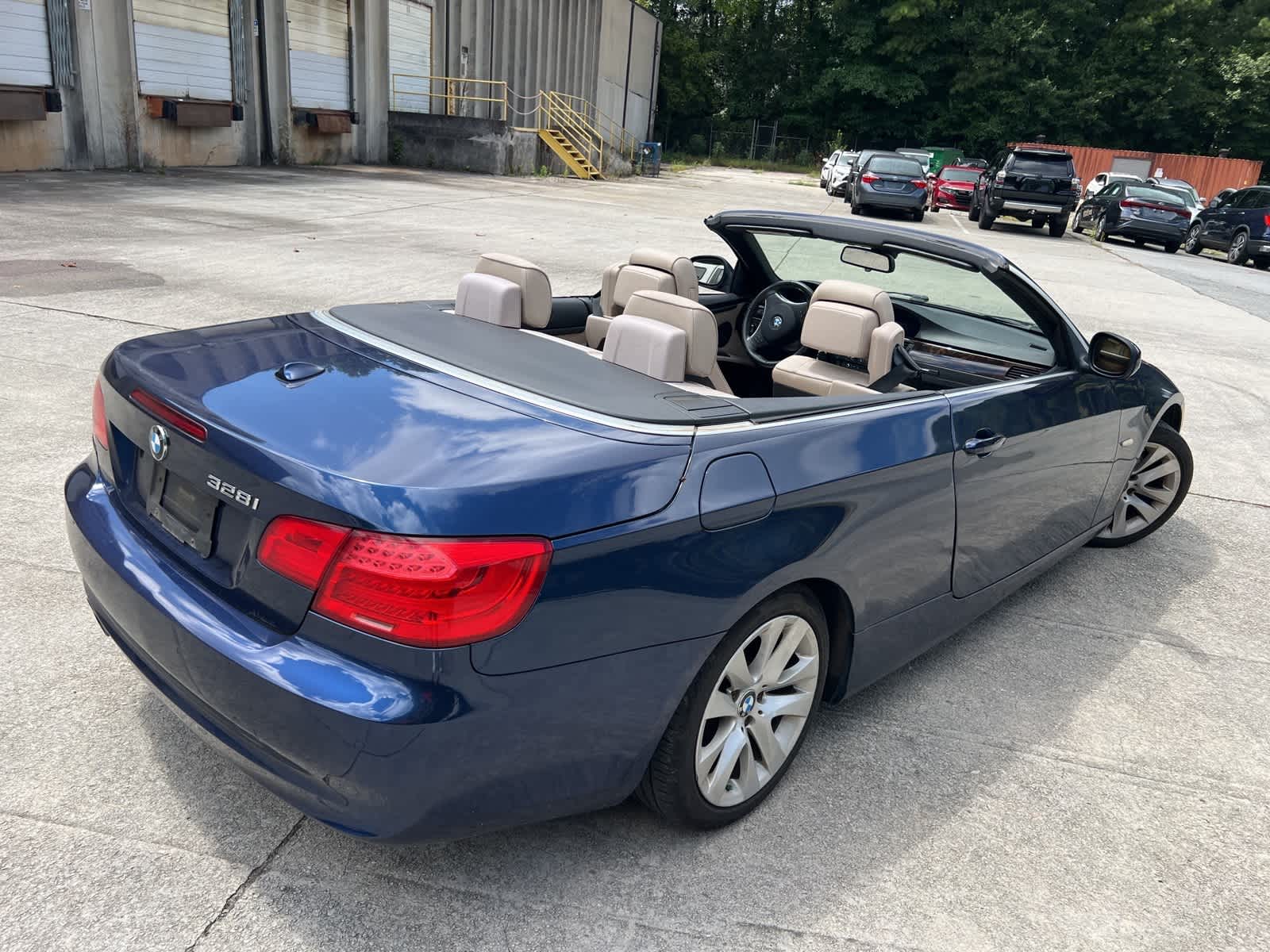 Thumbnail: 2013 BMW 3 Series - 9