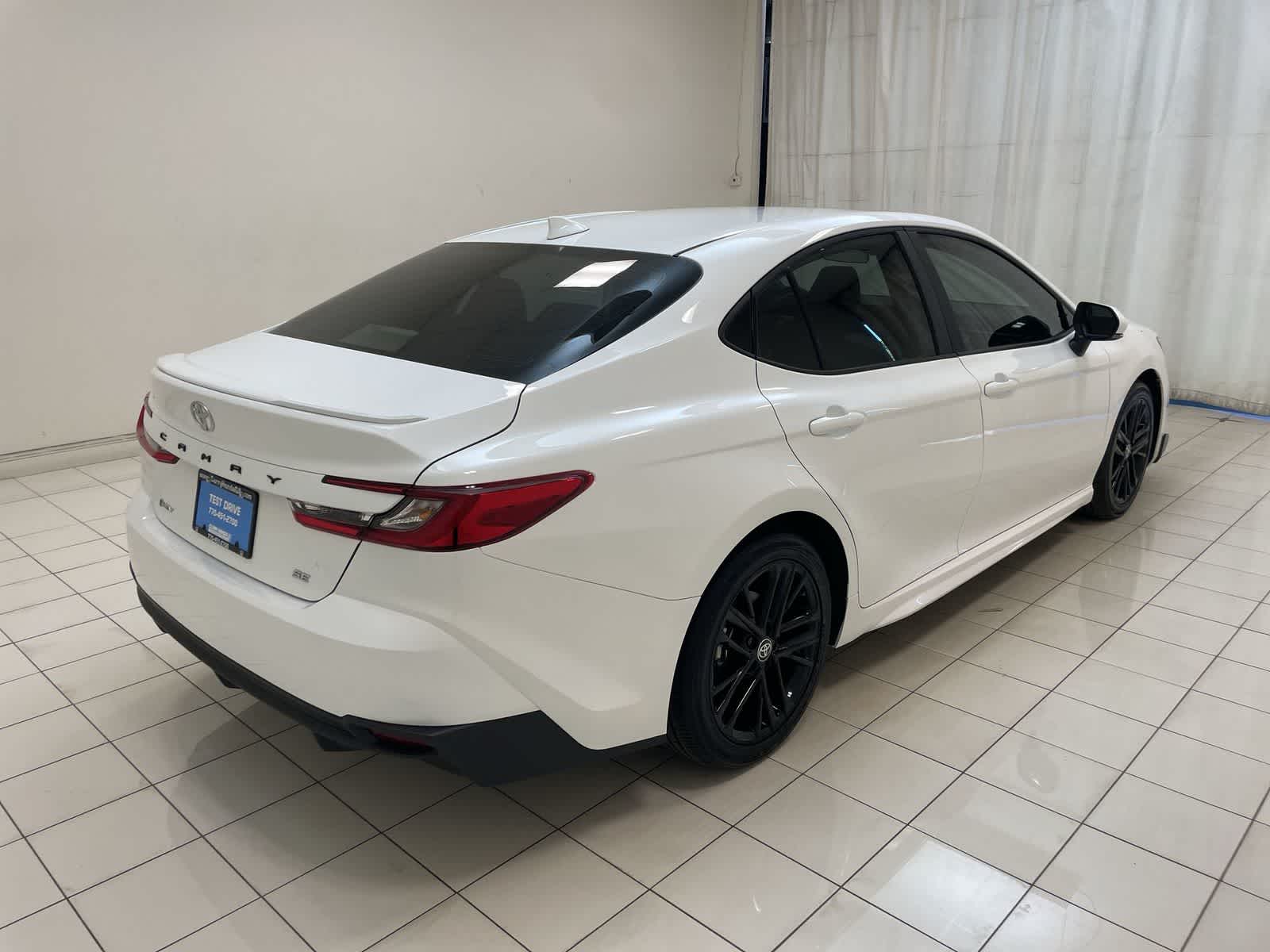 Thumbnail: 2025 Toyota Camry - 26
