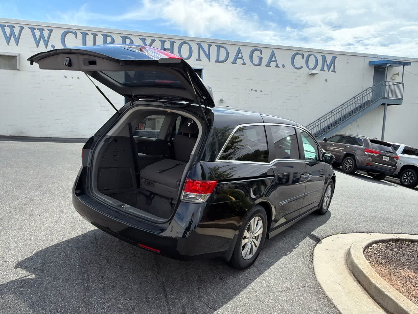 Thumbnail: 2016 Honda Odyssey - 10