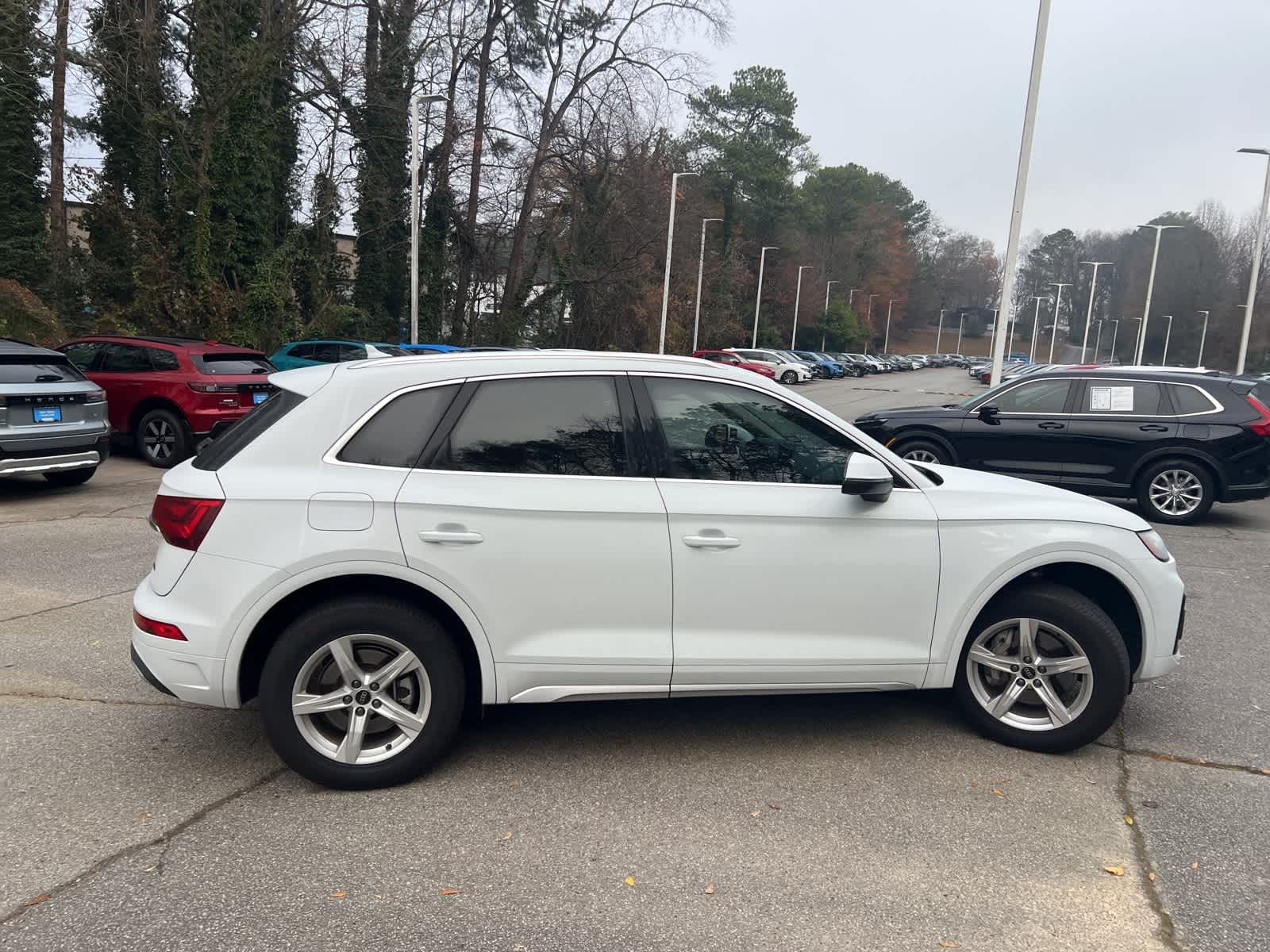 Thumbnail: 2024 Audi Q5 - 11