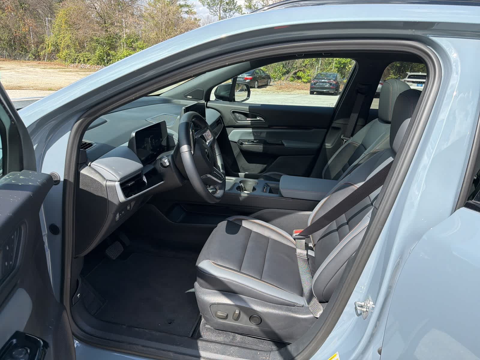 Thumbnail: 2025 Honda Prologue - 16