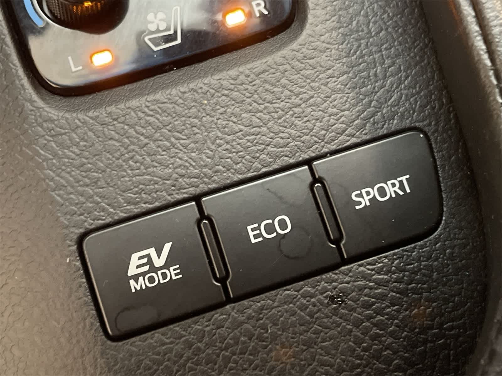 Thumbnail: 2014 Toyota Avalon - 32