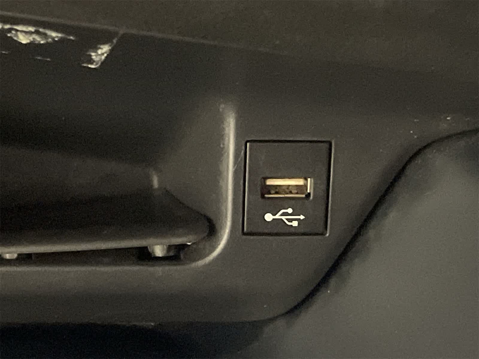 Thumbnail: 2021 Toyota C-HR - 5