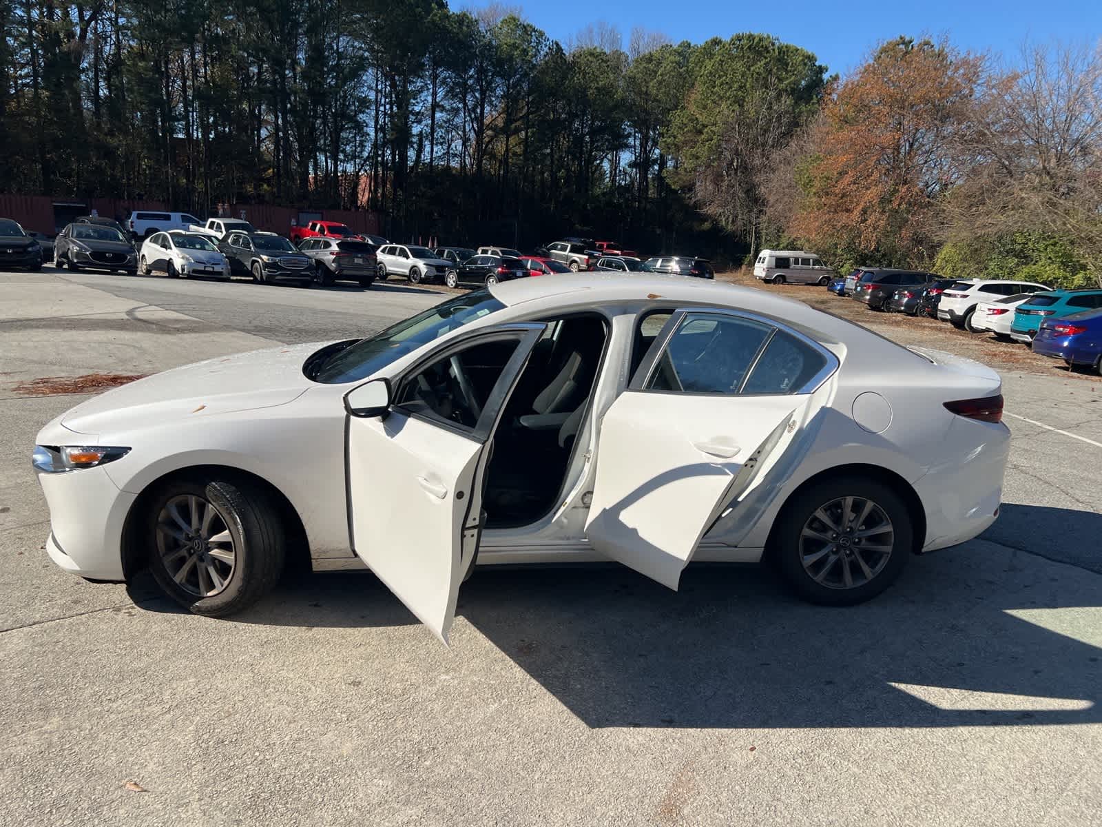 Thumbnail: 2021 Mazda Mazda3 - 17