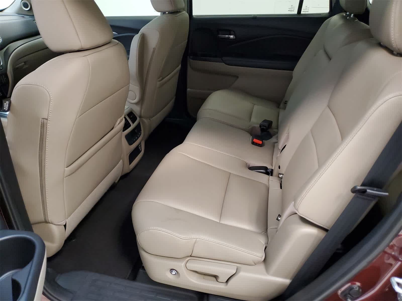 Thumbnail: 2022 Honda Pilot - 21