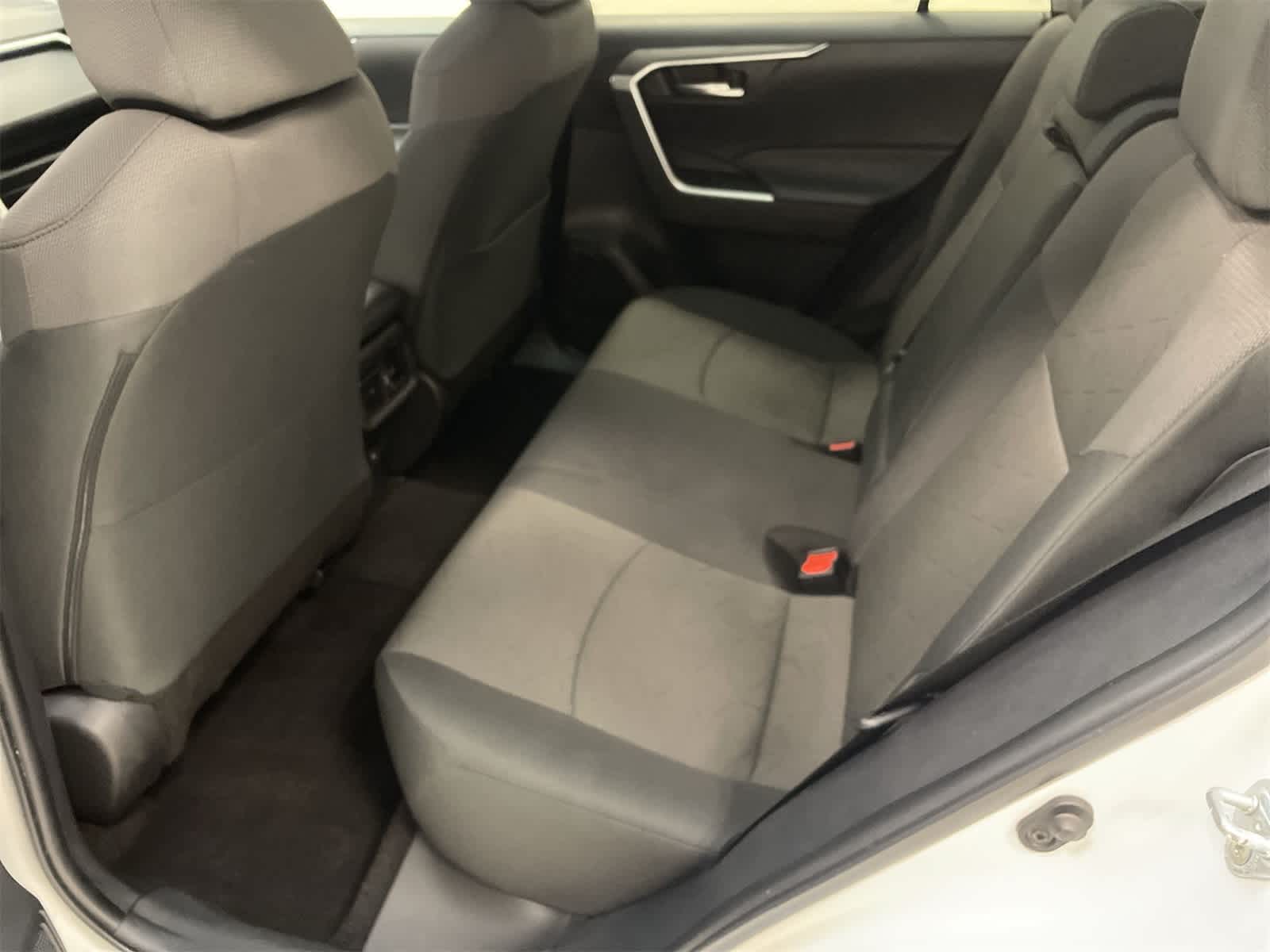 Thumbnail: 2023 Toyota RAV4 - 18