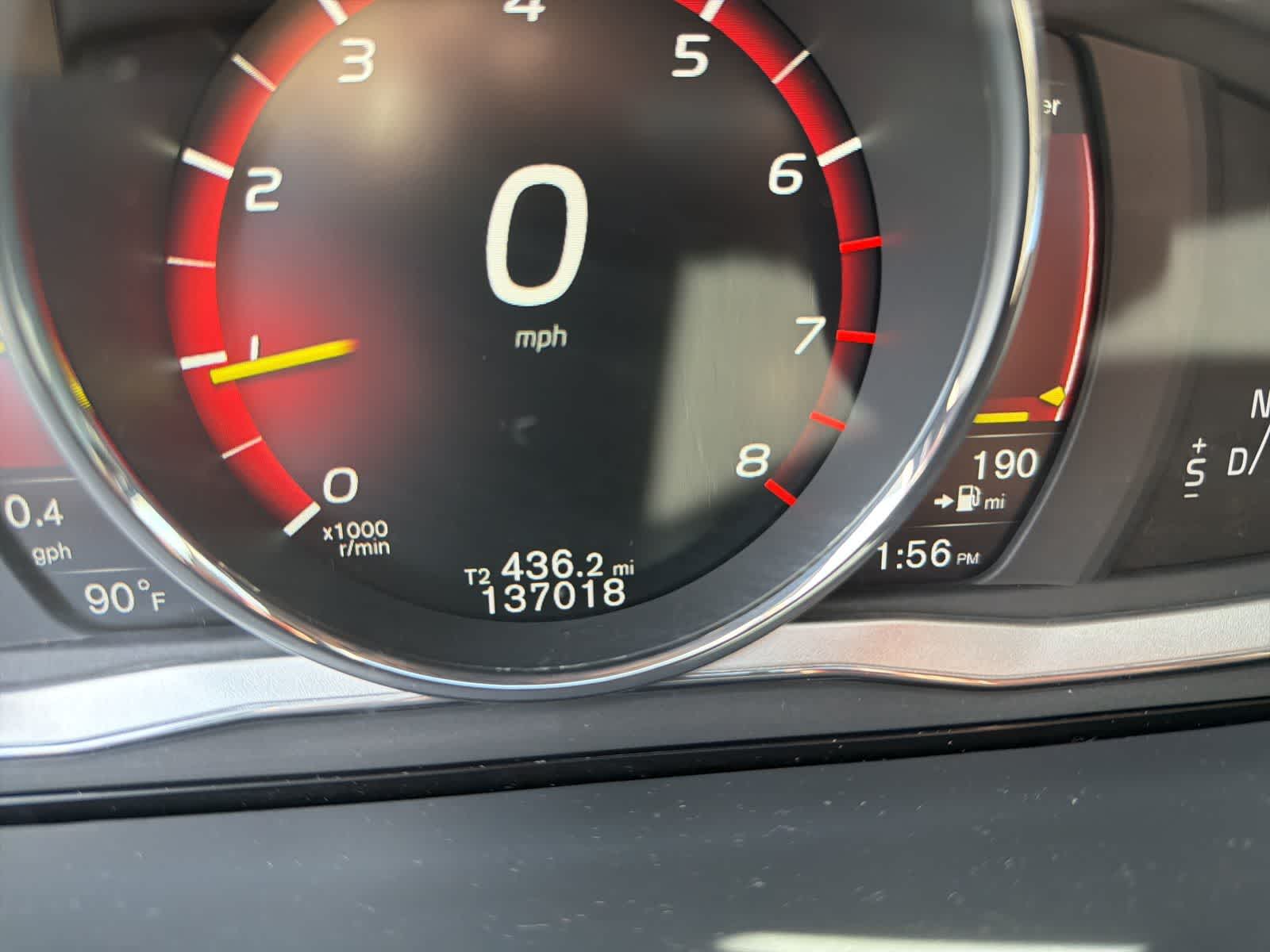 Thumbnail: 2017 Volvo V60 - 2