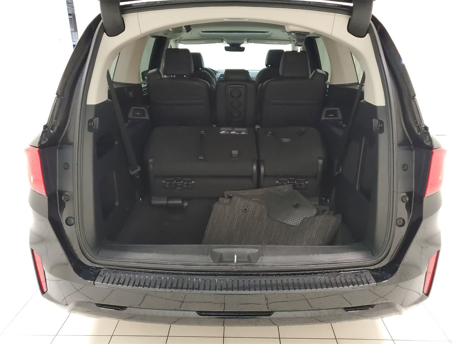 Thumbnail: 2025 Honda Odyssey - 23