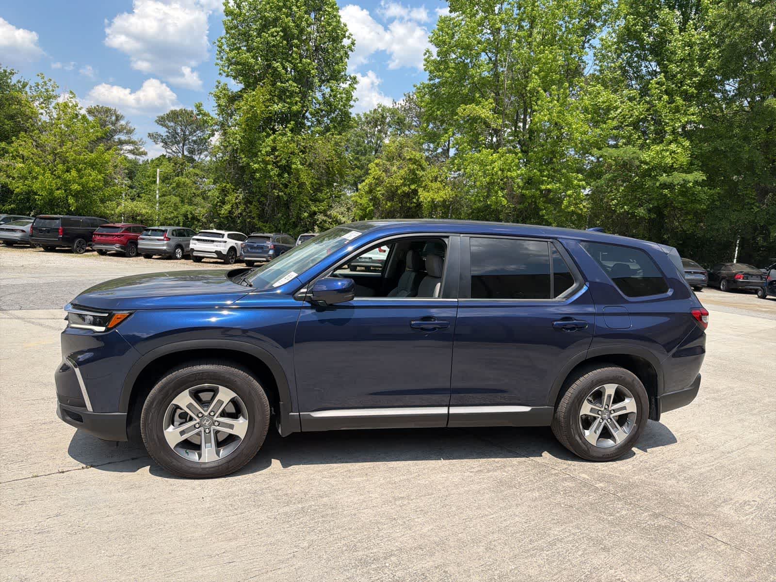 Thumbnail: 2025 Honda Pilot - 6