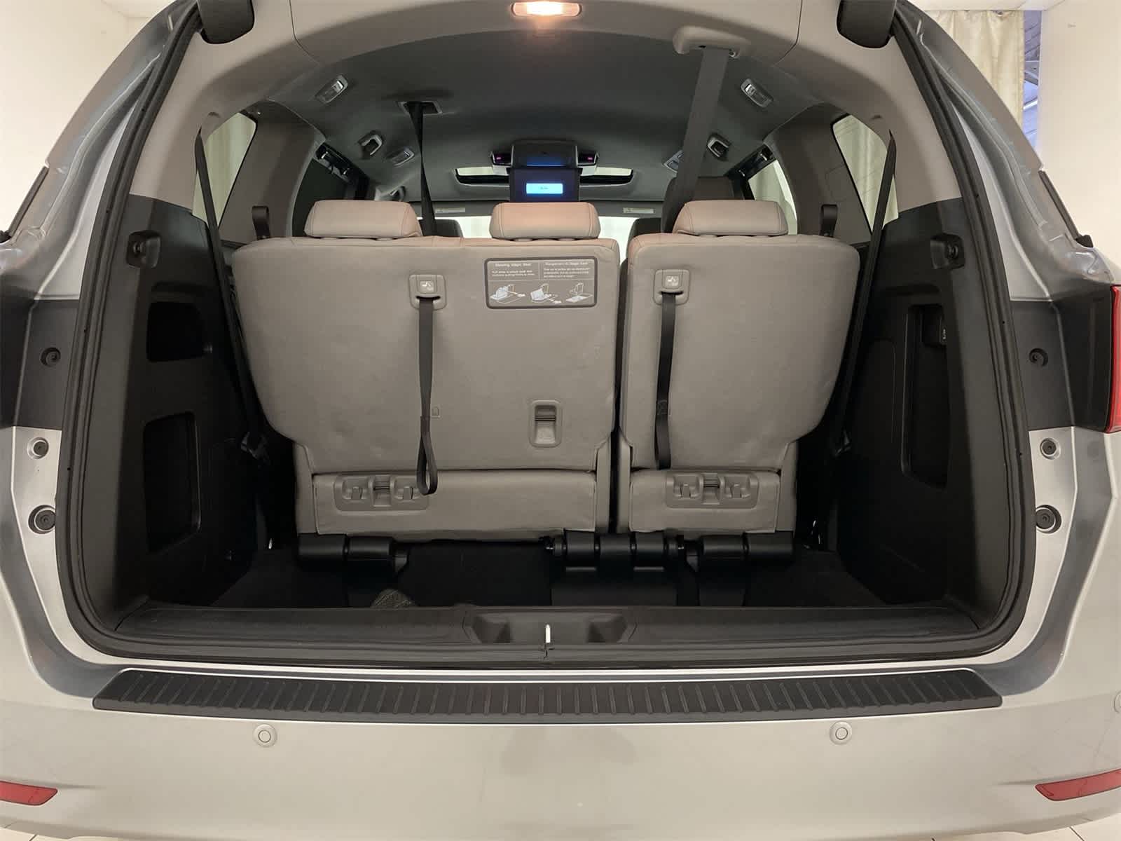 Thumbnail: 2024 Honda Odyssey - 24