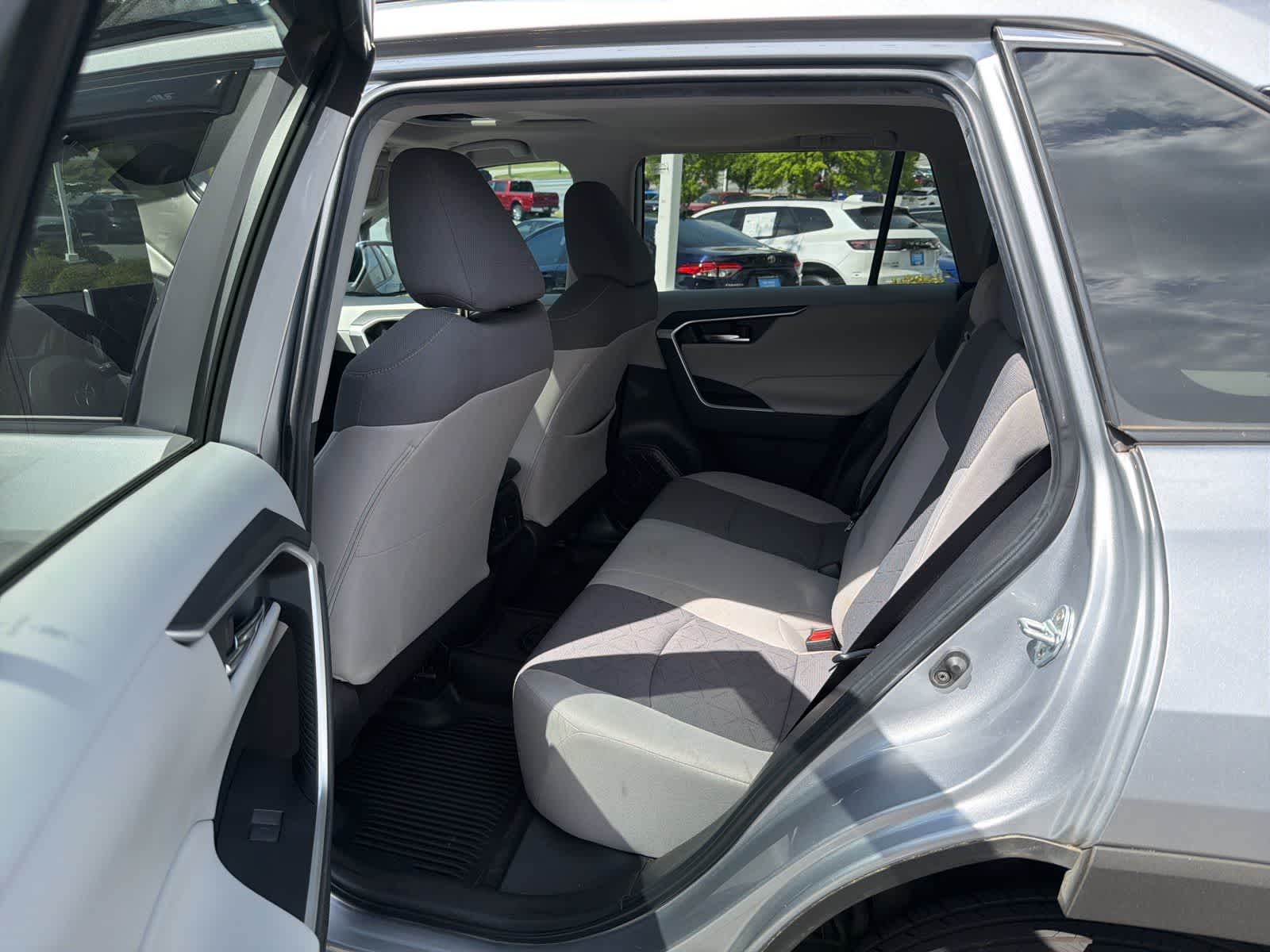 Thumbnail: 2023 Toyota RAV4 - 15