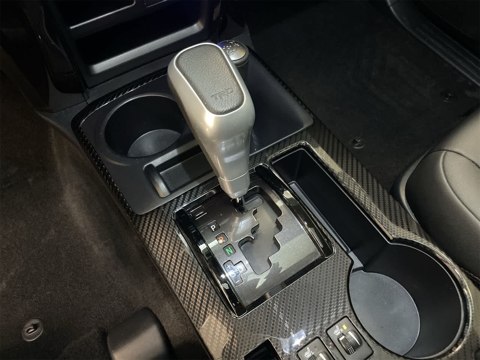 Thumbnail: 2023 Toyota 4Runner - 10