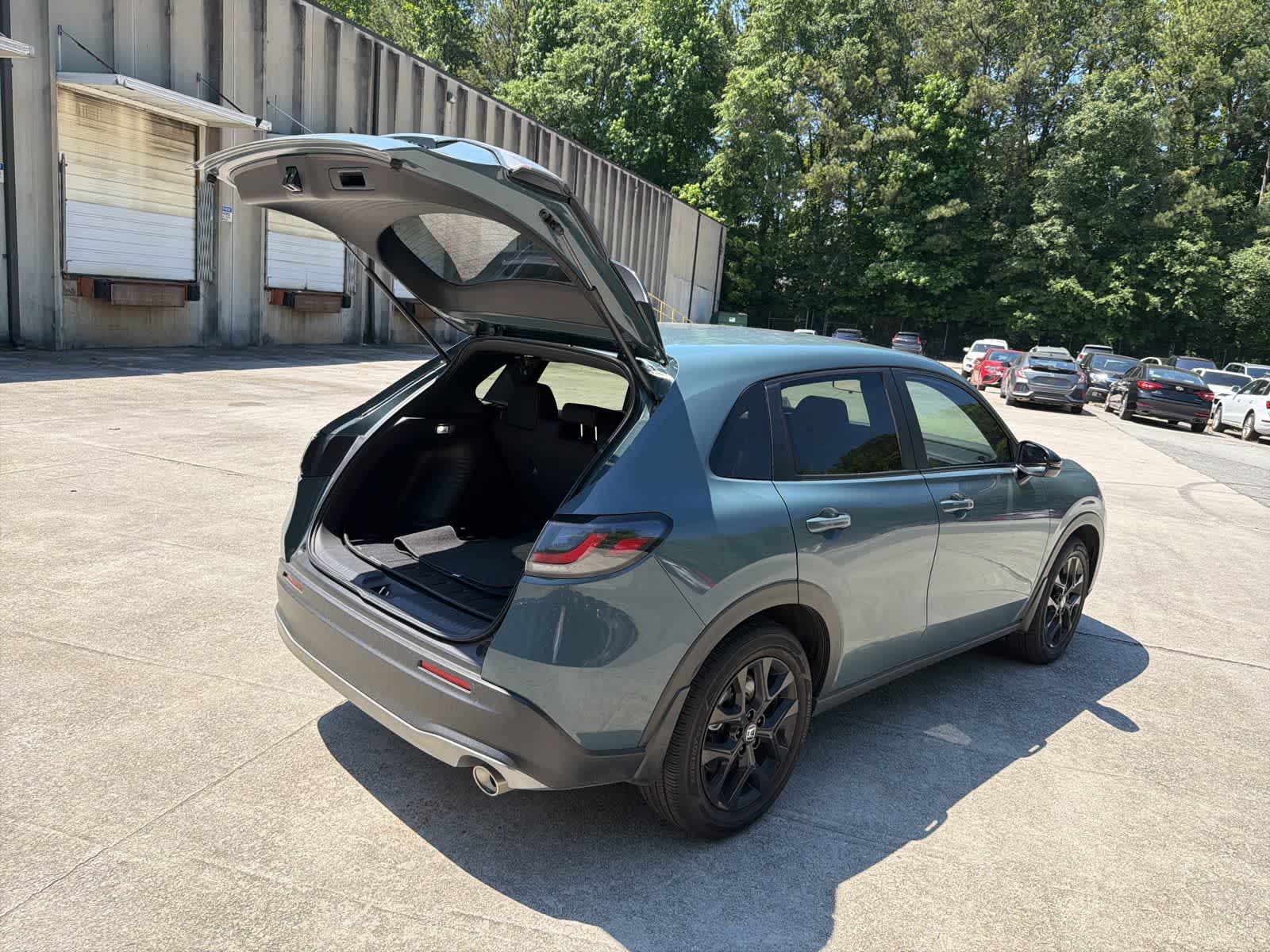 Thumbnail: 2025 Honda HR-V - 10