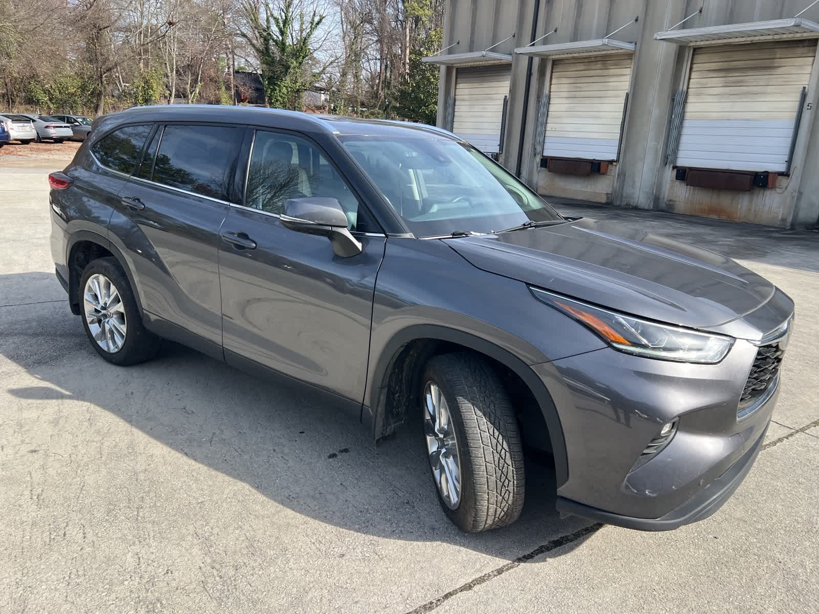 Thumbnail: 2022 Toyota Highlander - 12