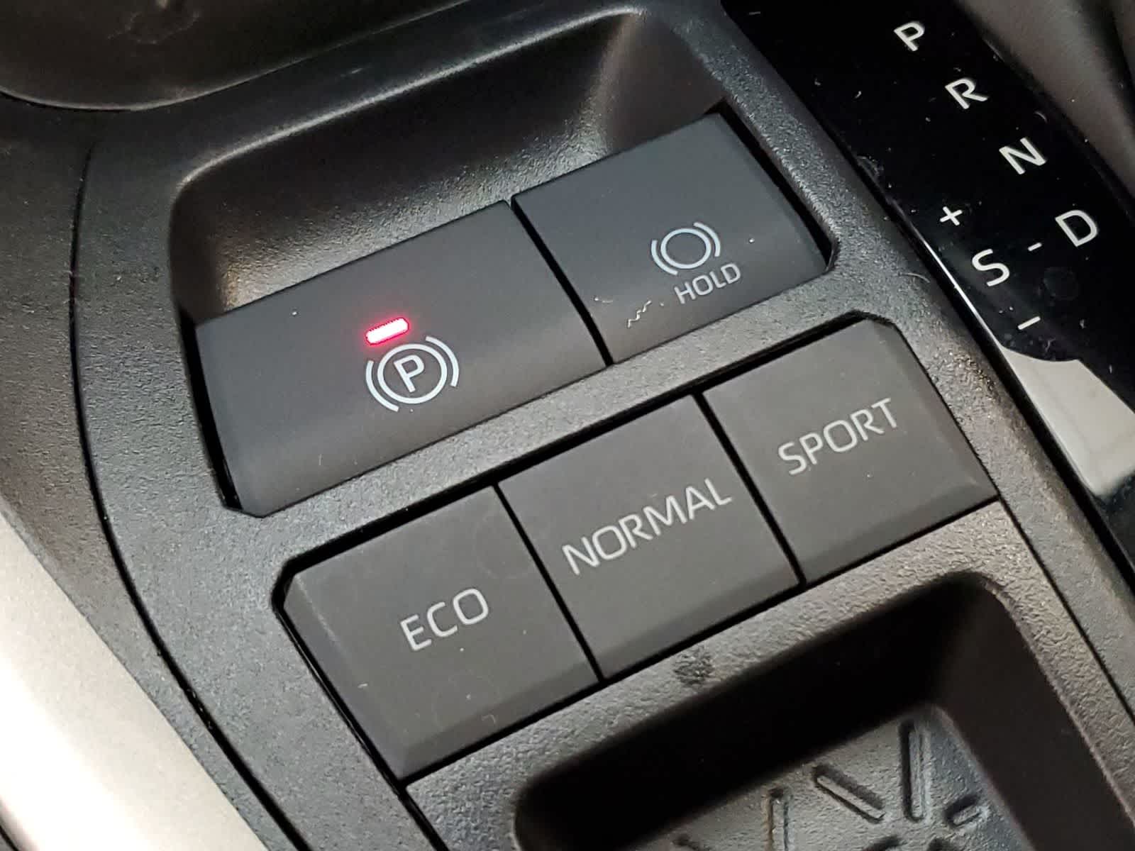 Thumbnail: 2025 Toyota RAV4 - 28