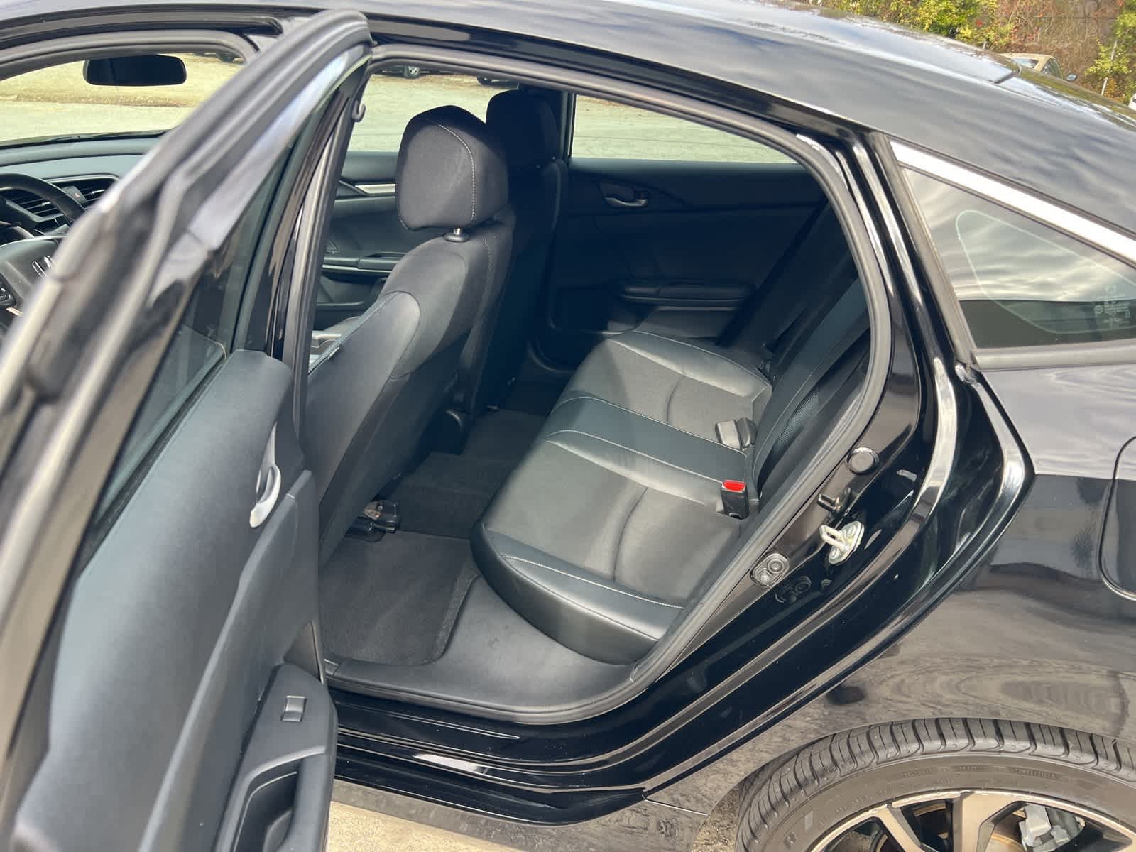 Thumbnail: 2019 Honda Civic - 15