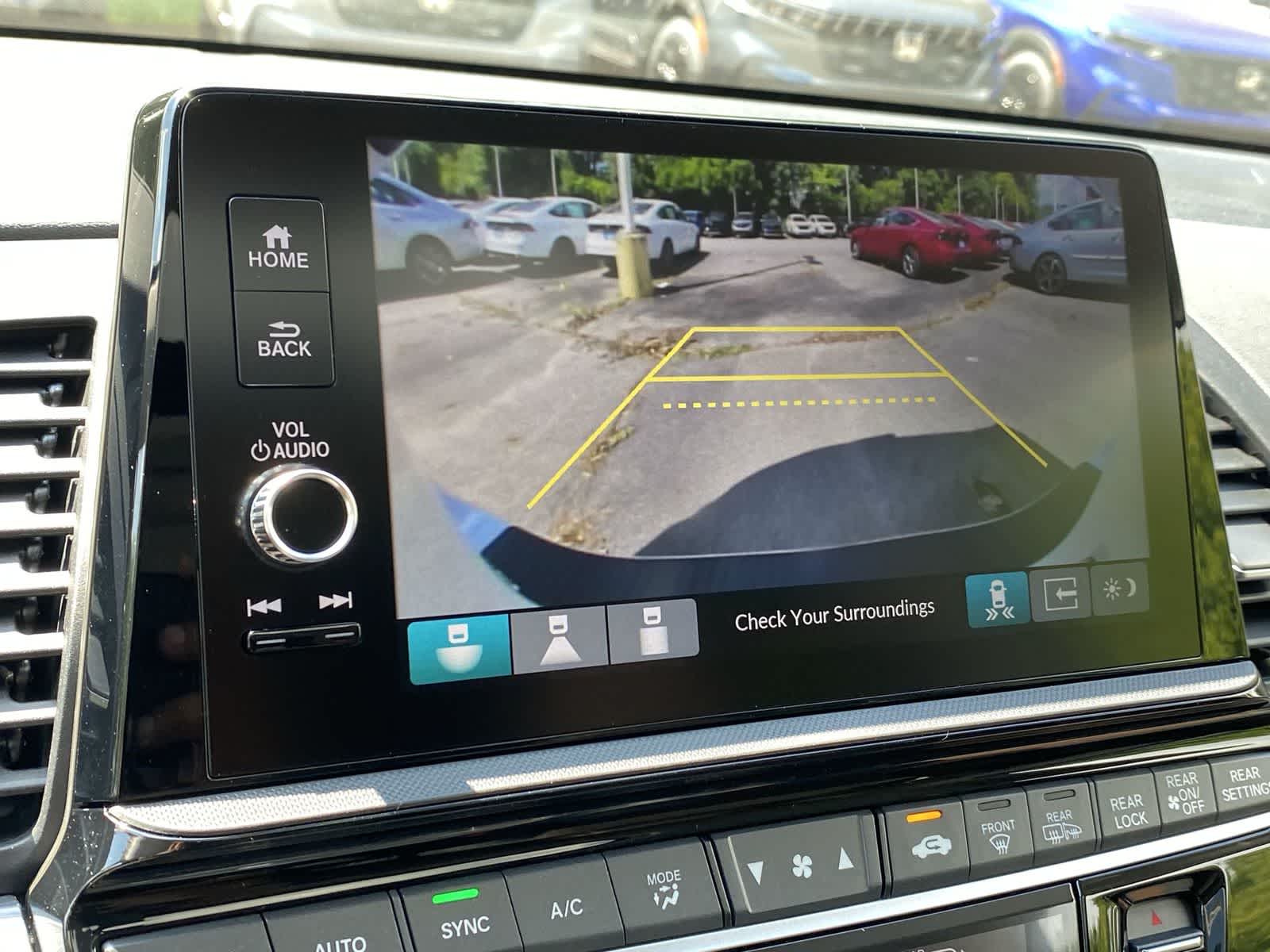 Thumbnail: 2026 Honda Odyssey - 15